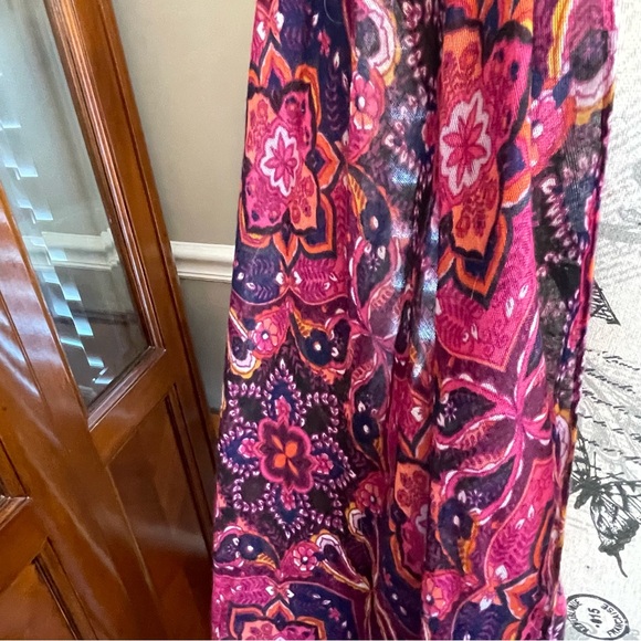 Lane Bryant Multicolor Patterned cover - Picture 2 of 6